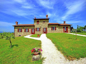 Гостиница Villa with private pool in the hills near Cortona beautiful surroundings  Кортона